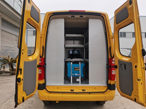 福田越野四驅圖雅諾救險車(6-9座)